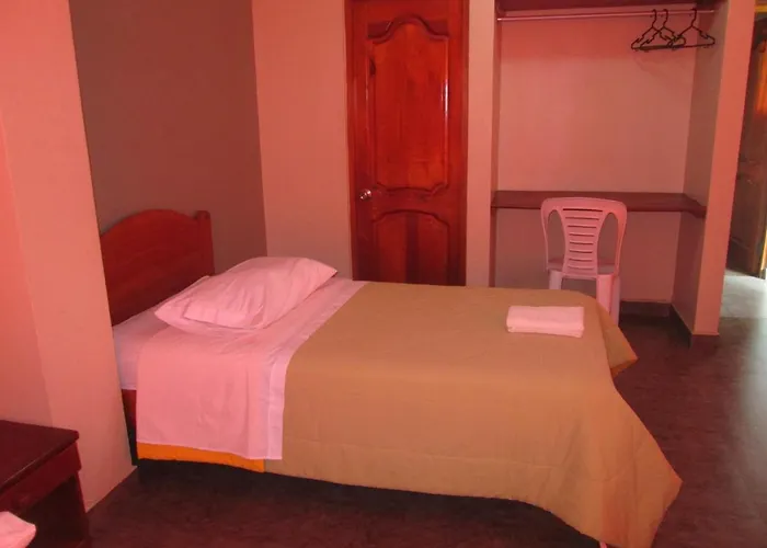 Hotel Santa Ana 2*